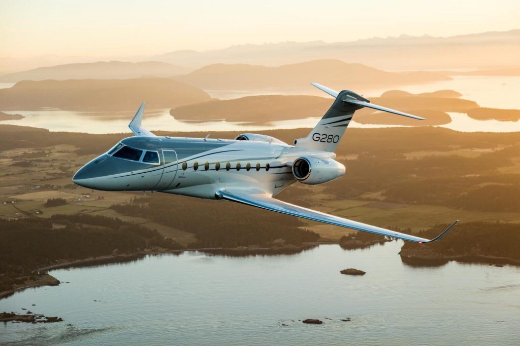 Private jet charter hourly rates